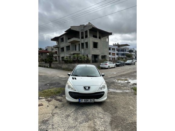 Sahibinden Peugeot 206+ 1.4 HDi Comfort 2011 Model 