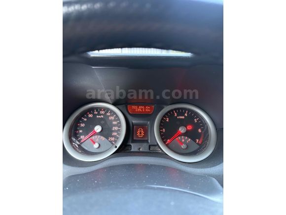 Sahibinden Renault Megane 1.6 Dynamique 2004 Model 