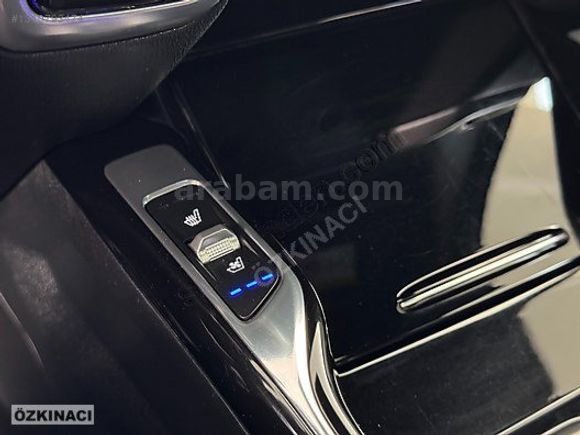 ÖZKINACI'DAN 2021 SORENTO 1.6 HYBRID 4X4 7KİŞİLİK-K.KARTA TAKSİT