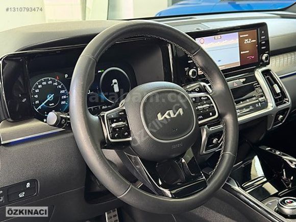 ÖZKINACI'DAN 2021 SORENTO 1.6 HYBRID 4X4 7KİŞİLİK-K.KARTA TAKSİT