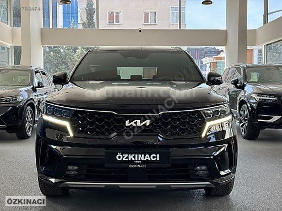 ÖZKINACI'DAN 2021 SORENTO 1.6 HYBRID 4X4 7KİŞİLİK-K.KARTA TAKSİT