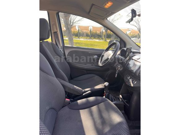  129.000 KMDE, DEĞİŞENSİZ, EN DOLU TEKNA PAKET NİSSAN NOTE