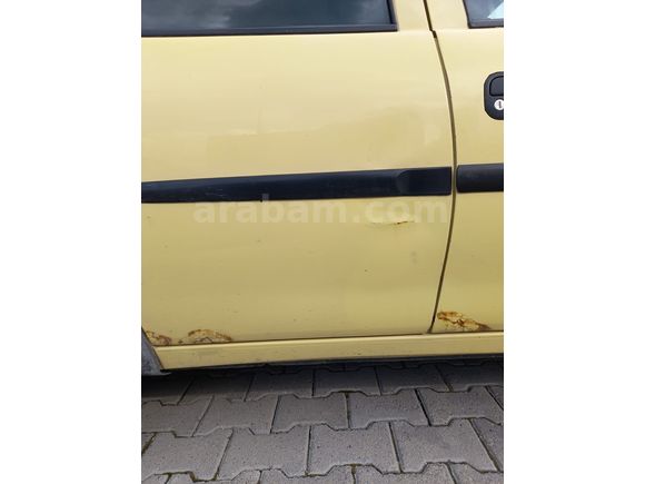 Sahibinden Opel Corsa 1.2 Swing 2000 Model 