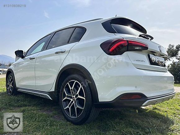 Fiat Egea Cross Değişensiz Lounge Paket 54 Bin KM