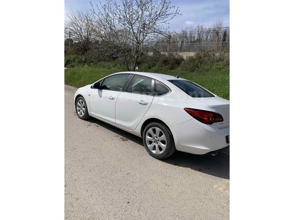 Sahibinden Opel Astra 1.4 T Active 2015 Model Kocaeli