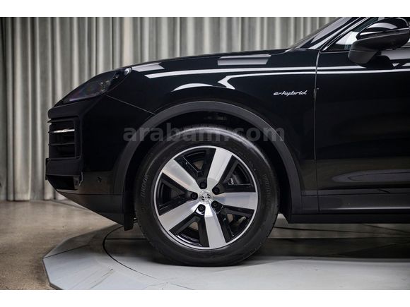 2025 PORSCHE CAYENNE COUPE 3.0 E-HYBRID