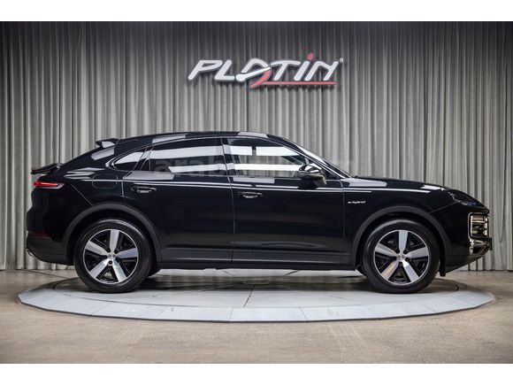 2025 PORSCHE CAYENNE COUPE 3.0 E-HYBRID
