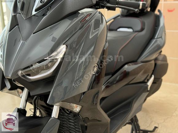 YAMAHA X-MAX 250 TECH MAX NARDO GRİ NET OTO HATASIZ