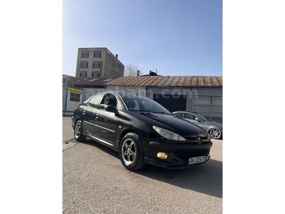 Sahibinden Peugeot 206 1.4 HDi Comfort 2010 Model