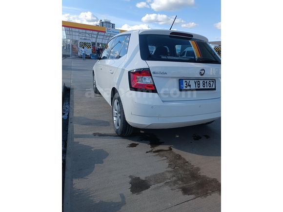 Sahibinden Skoda Fabia 1.2 TSI Style 2015 Model