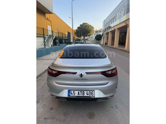 Sahibinden Renault Megane 1.3 TCe Icon 2024 Model 