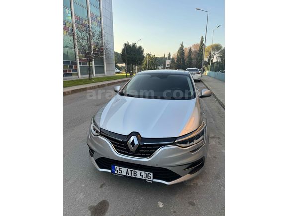 Sahibinden Renault Megane 1.3 TCe Icon 2024 Model 