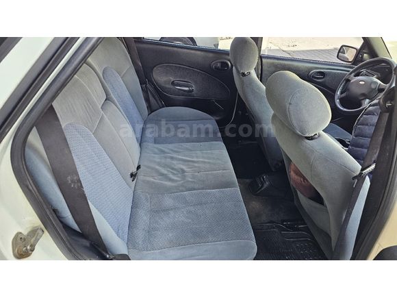 Son fiyat  ford escort