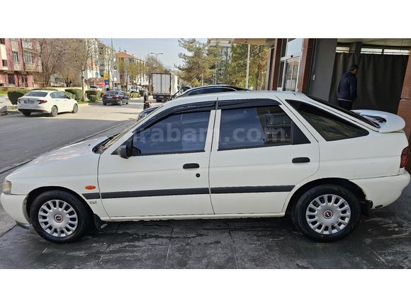 Son fiyat  ford escort