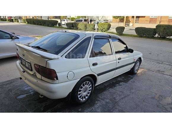 Son fiyat  ford escort