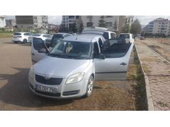 Sahibinden Skoda Roomster 1.4 Style 2009 Model