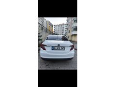 Sahibinden Fiat Egea 1.4 Fire Easy 2022 Model  52000 km Beyaz