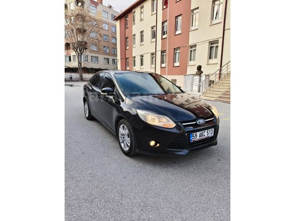 Sahibinden Ford Focus 1.6 Ti-VCT Style 2011 Model