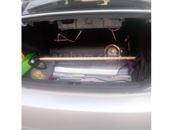 Sahibinden Hyundai Accent Era 1.4 Team 2010 Model