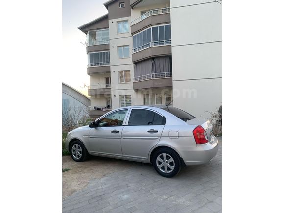 Sahibinden Hyundai Accent Era 1.4 Team 2010 Model