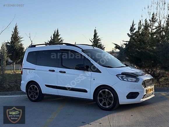 BOSS MOTORS 2022 BOYASIZ FORD COURİER TİTANİUM PLUS 64.000 KM