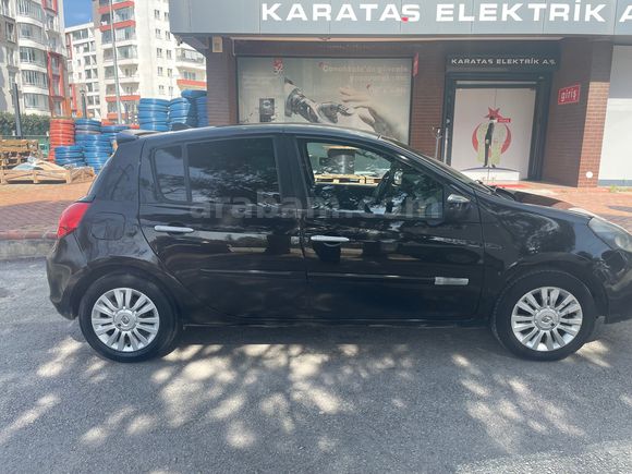 Sahibinden Renault Clio 1.5 dCi Authentique 2011 Model 