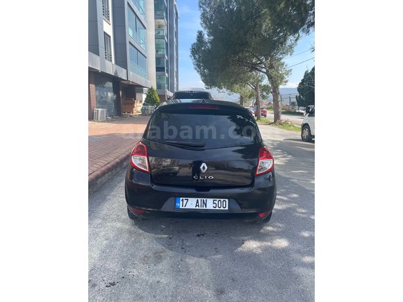 Sahibinden Renault Clio 1.5 dCi Authentique 2011 Model 