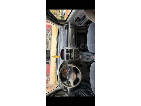 Sahibinden Renault Clio 1.4 RXT 2001 Model 
