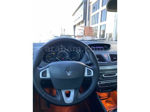 Sahibinden Renault Megane 1.5 dCi Dynamique 2012 Model 