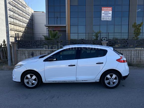 Sahibinden Renault Megane 1.5 dCi Dynamique 2012 Model 