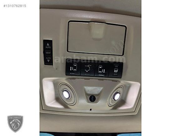 ERCAN YETKİLİ BAYİ 299.900 KM OTOMATİK GRAND VOYAGER LTD