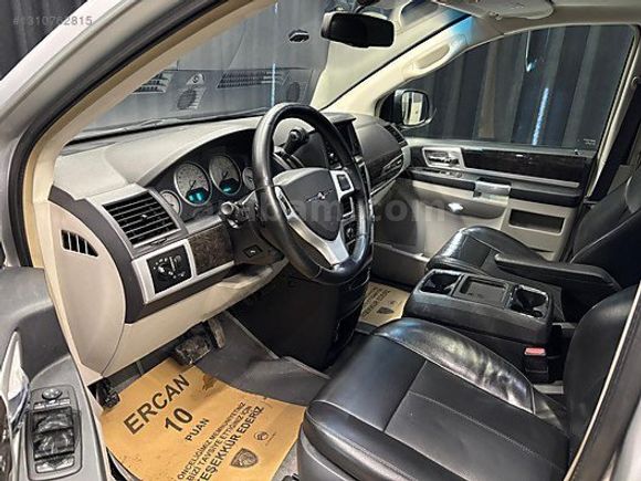 ERCAN YETKİLİ BAYİ 299.900 KM OTOMATİK GRAND VOYAGER LTD