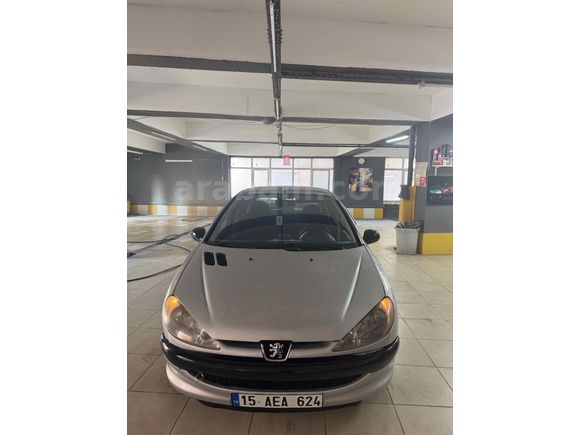 Sahibinden Peugeot 206 1.4 HDi X-line 2004 Model 
