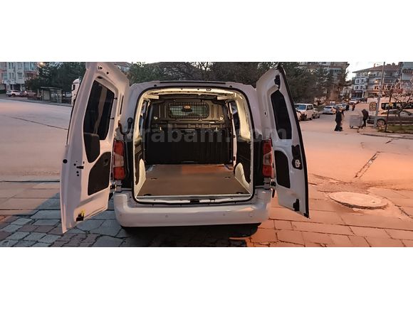 Sahibinden Opel Combo 1.5 CDTI Ultimate XL 2025 Model