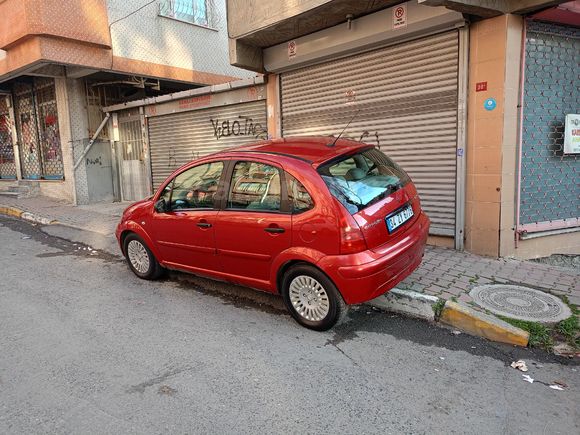 Citroen C3 1.6 HDi  Değişensiz Orjinal Araç