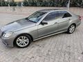 Mercedes - Benz E 200 CGI Elegance 2011 Model