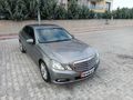Mercedes - Benz E 200 CGI Elegance 2011 Model