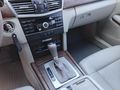 Mercedes - Benz E 200 CGI Elegance 2011 Model