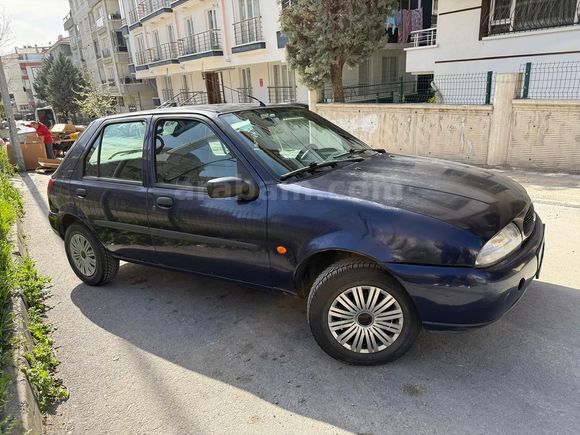 Sahibinden Ford Fiesta 1.25 Flair 1999 Model 244.000 KM (Acil Son Fiyat)