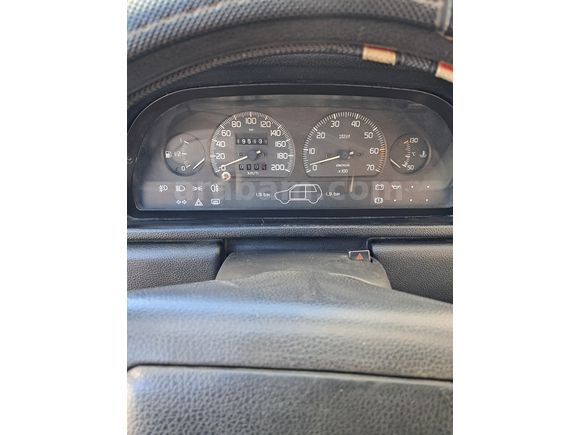 UNO YOOK BÖYLE TEMİZİ DÜŞÜK KM.