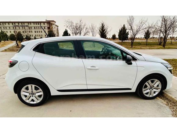 Sahibinden Renault Clio 1.0 TCe Evolution 2025 Model Aksaray