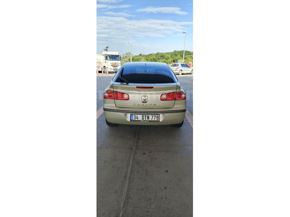 Sahibinden Renault Laguna 1.6 Expression 2008 Model İstanbul 91.000 km Yeşil