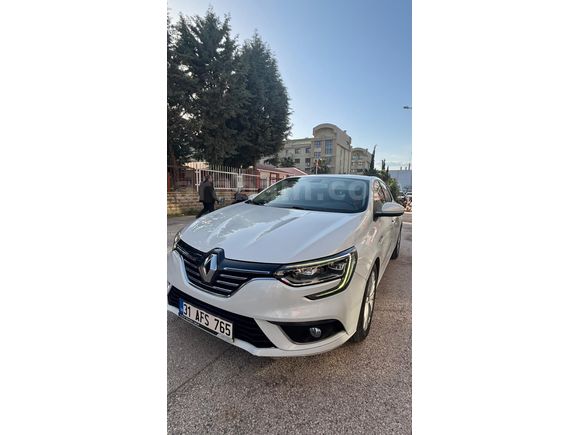 Galeriden Renault Megane 1.3 TCe Icon 2020 Model Osmaniye