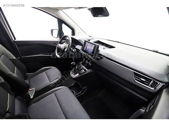 WOLF CARS - 2024 RENAULT KANGO 1.5 BLUEDCI L2-HATASIZ-41.000 KM