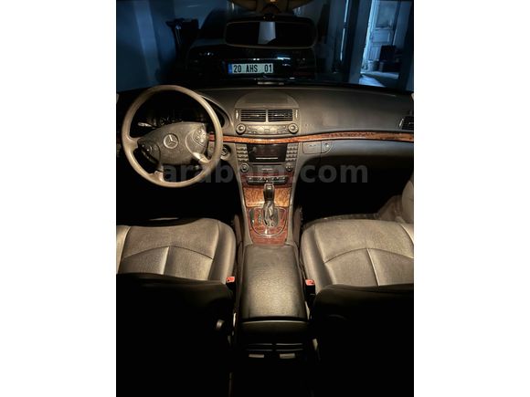 Sahibinden Mercedes - Benz E 220 CDI Classic 2005 Model  272.000 km Siyah