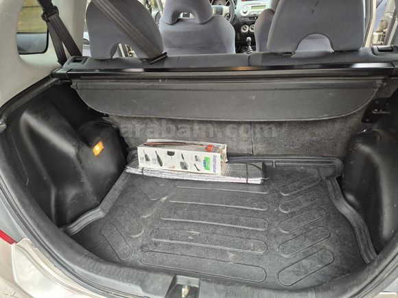 Sahibinden Honda Jazz 1.4 LS 2006 Model