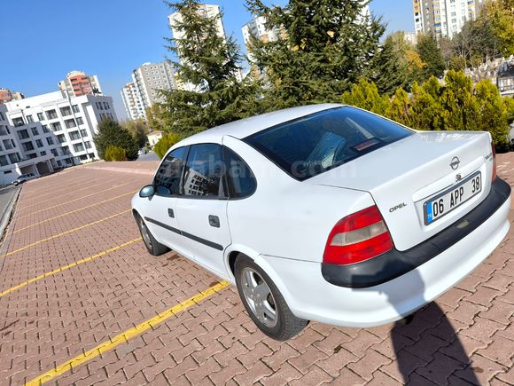Sahibinden Opel Vectra 2.0 CD 1998 Model 