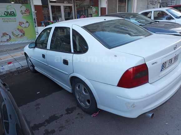 Sahibinden Opel Vectra 1.6 Comfort 2000 Model