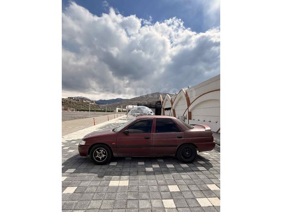 Sahibinden Ford Escort 1.6 CLX 1996 Model 
