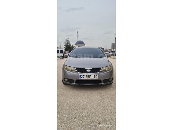 Otomatik Kia Cerato 1.6 GSL Comfort 2011 Görürsün değişir fikrin